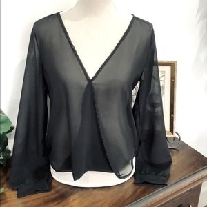 🔥Sheer long sleeve blouse